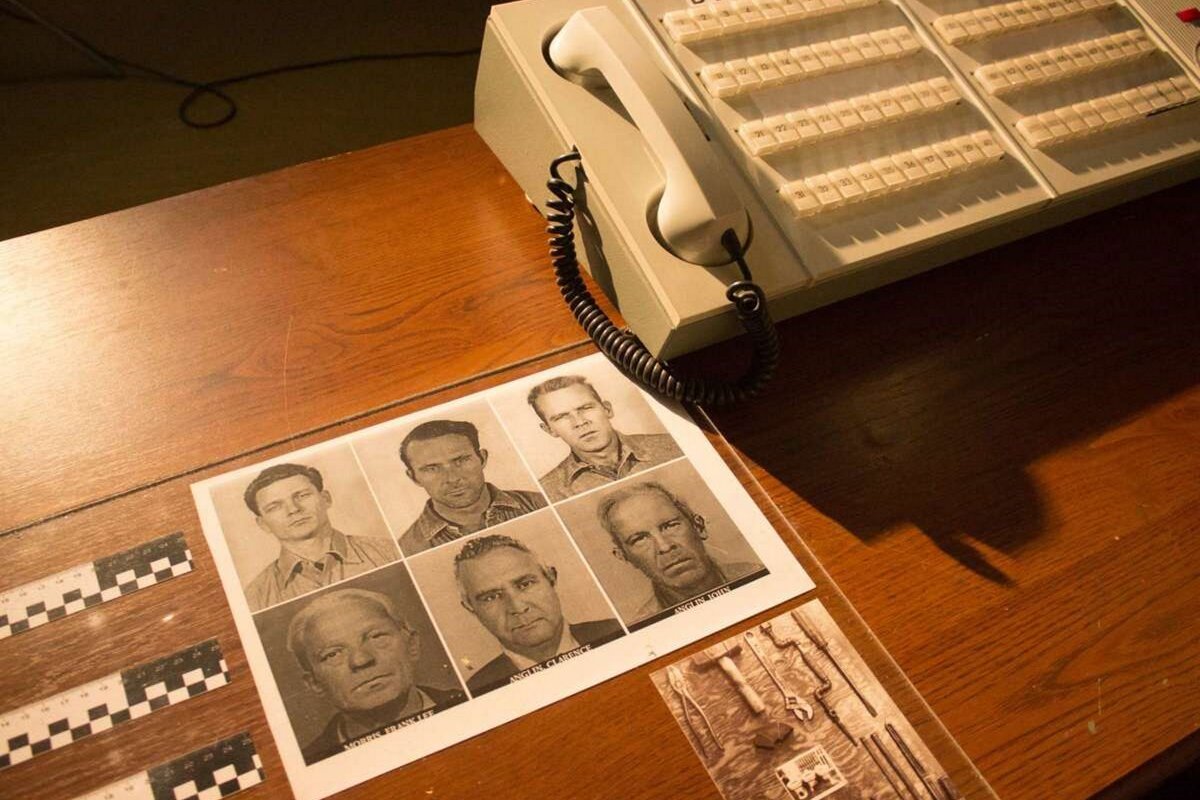 «Взаперти» дарит скидку 10 %