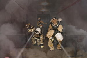 Фотография экшн-игры Пожарное звено от компании Звено (Фото 5)