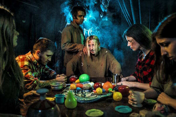 Фотография перформанса «Мертвые души. Том II»