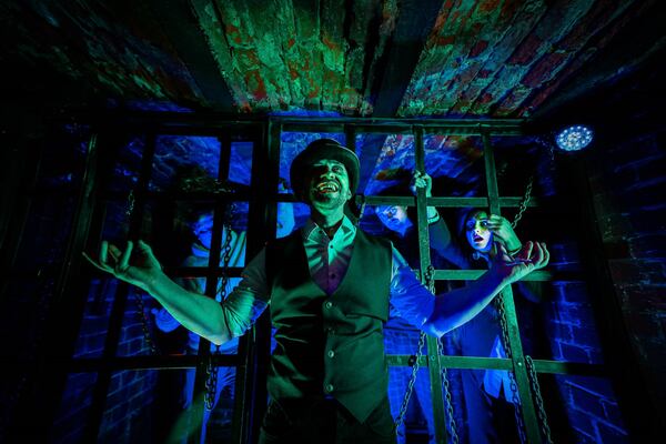 Фотография перформанса «Потрошитель»