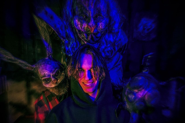 Фотография перформанса «Нейропсихоз»