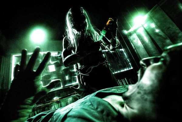 Фотография перформанса «Outlast»